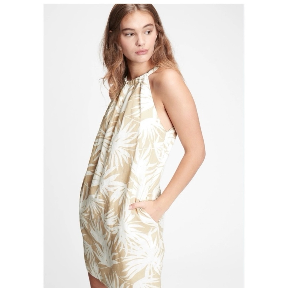 New With tags  GAP Beige and White Leaf Print Dress
